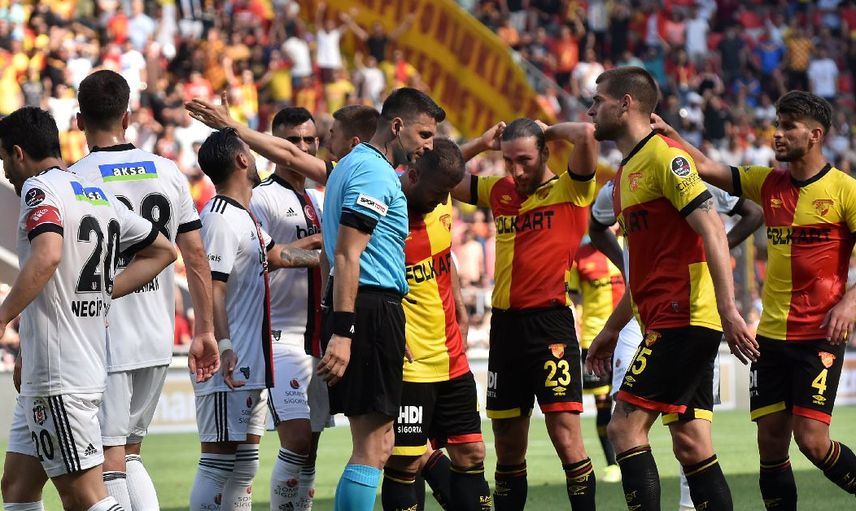 Turgay Demir Göztepe - Beşiktaş maçının hakemi Ümit Öztürk'e çok ağır eleştirilerde bulundu
