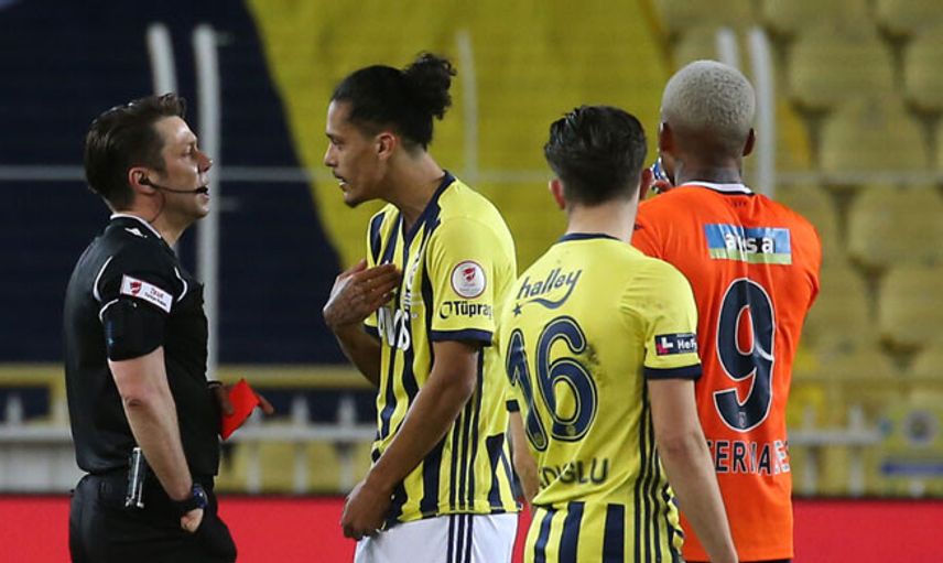 Fenerbahçe Lemos İle Yollar Ayrılıyor!