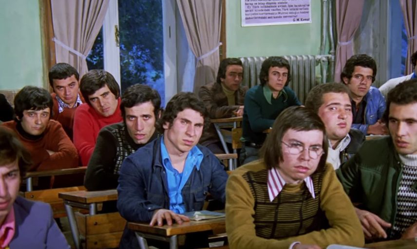 Hababam Sınıfı ve diğer popüler filmlerin fark edince insanı dumura uğratan hataları