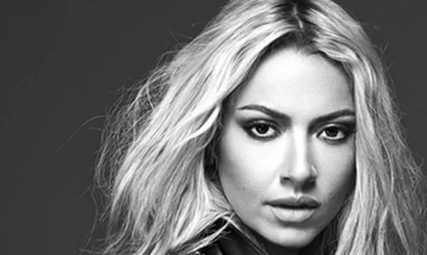Hadise'nin Evlenmeliyiz Şarkısına Yaptığı Yorum Olay Oldu