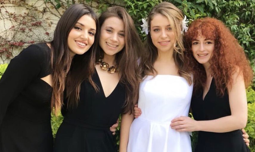 Hande Erçel'in Ablası Gamze Erçel'in Paylaşım Başına Kazandığı Para Dudak Uçuklattı!