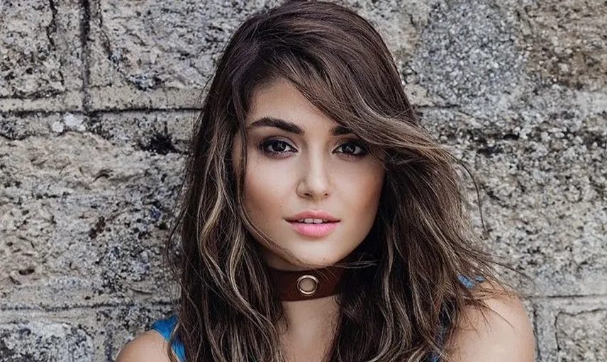 Hande Erçel'in Bu Görüntüleri Şok Etti!