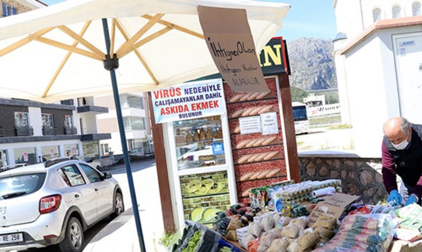 Amasya'da Büfe Sahibinden Alkışlanacak Davranış