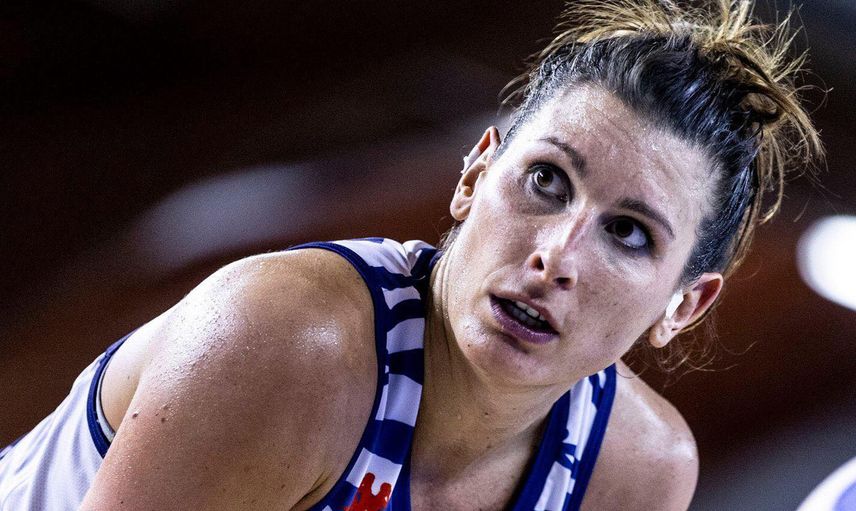 Helena Ciak, Yeni Sezonda Fenerbahçe Öznur Kablo Formasını Giyecek