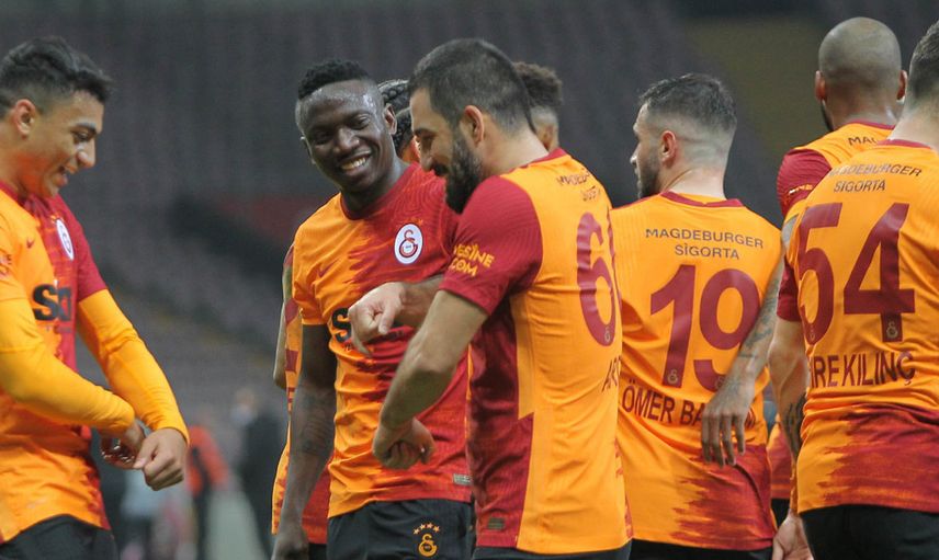 Henry Onyekuru Galatasaray'dan Ayrıldı!