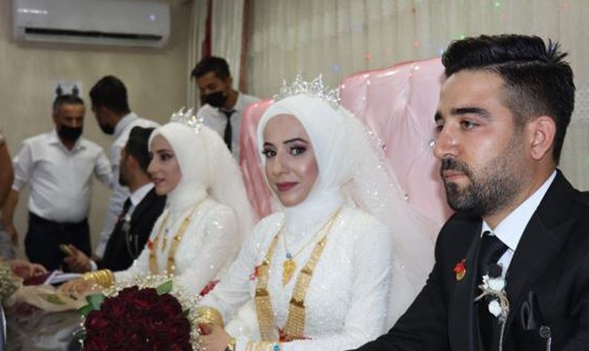 Adıyaman'da ikiz kardeşler evlendi