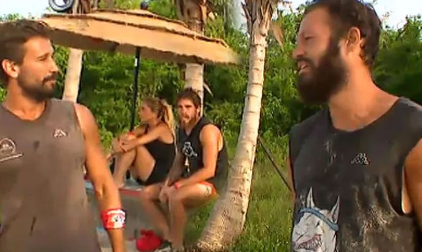 Survivor’da yine yeni bir skandal! Boksör Adem'in karizma yerlerde... Atakan ve Adem birbirine girdi Semih Öztürk sonunda patladı