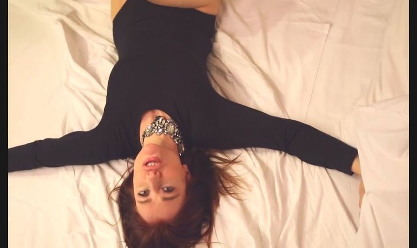 Hilal Cebeci Kimdir?