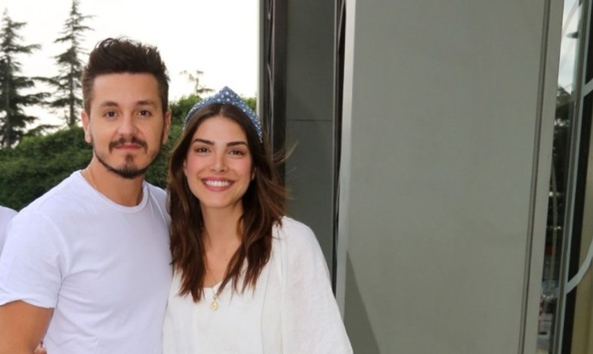 Teşkilatın Zehra'sı Deniz Baysal’la Kolpa Grubunun Solisti Barış Yurtçu'nun Evliliklerindeki Kimsenin Bilmediği Sır