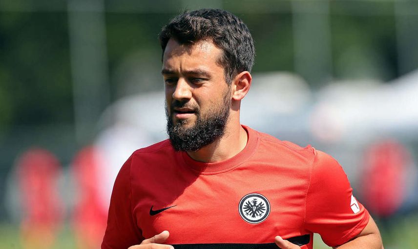Beşiktaş'ın İlgilendiği Amin Younes ile Sivasspor Transferde Anlaşmayı Sağladı!