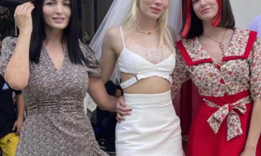 Aleyna Tilki Robotla Evlendi!