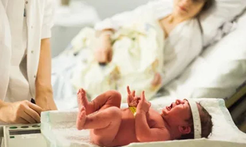 İngiltere'de annesi ile sevgilisi birlikte olan kadının itirafları sosyal medyayı salladı