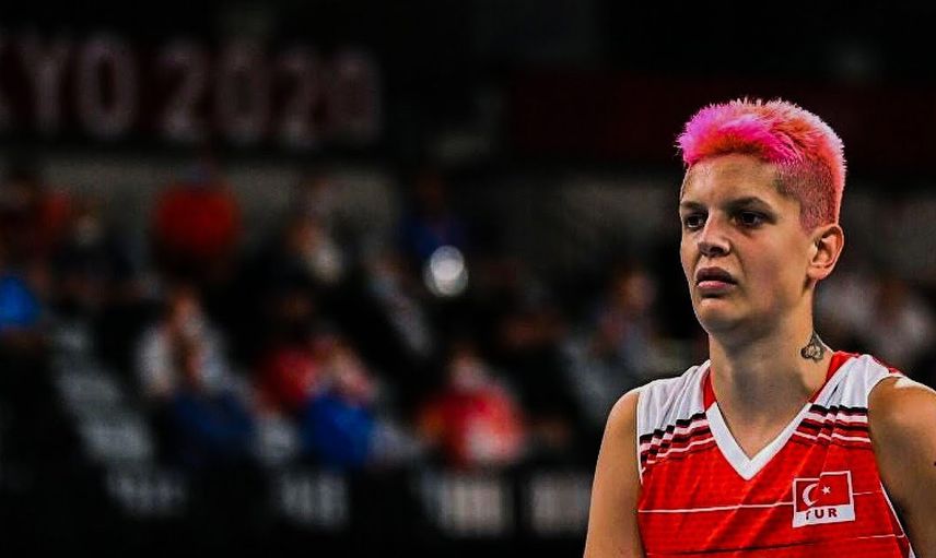 Kadın Milli Voleybol Takımı’nın gözdesi Ebrar Karakurt’tan pişmanlık uyandıran paylaşım: Tepki çekince sildi
