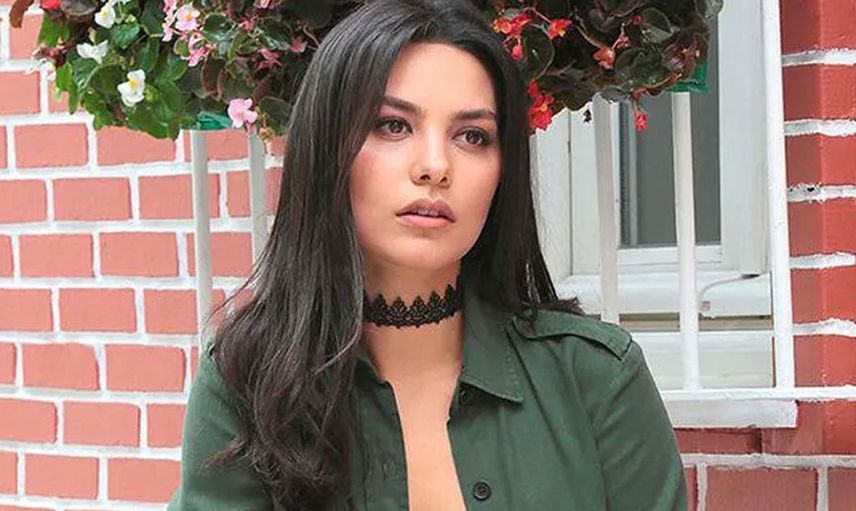 Hazal Filiz Küçükköse Kimdir?
