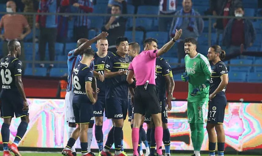 Trabzonspor-Fenerbahçe Maçının Hakemi Ali Şansalan İle İlgili MHK'dan Dikkat Çeken Karar Geldi!