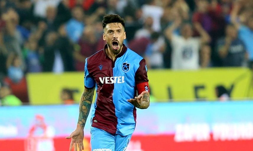 Fenerbahçe Jose Sosa İle Yollarını Ayırıyor!