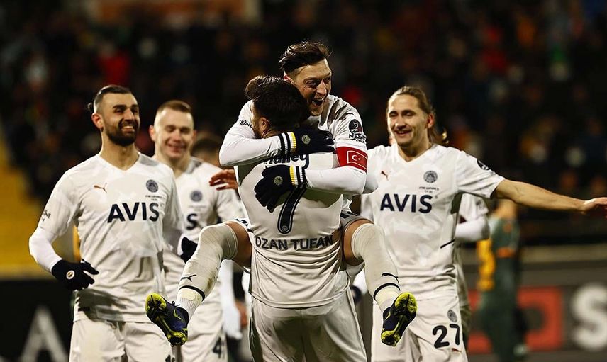 Tümer Metin, Fenerbahçe'nin Alanyaspor maçının ardından Mesut Özil ve Arda Güler hakkında konuştu