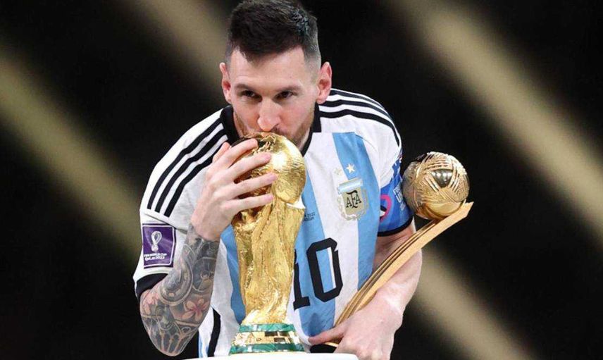 Ronaldo Messi'ye fark attı: 2023'ün en çok kazanan futbolcuları belli oldu
