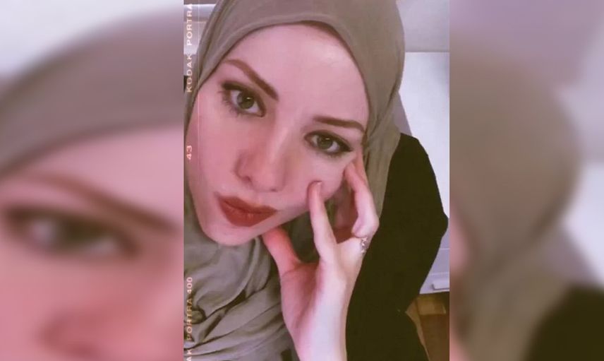 Gamze Özçelik'in kız kardeşini görenler ayırt edemedi! Güzellik genetik dedirtti!