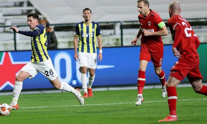 Fenerbahçeli Mert Hakan Yandaş Antwerp Maçının Ardından Olympiakos Başkanına Yanıt Verdi!
