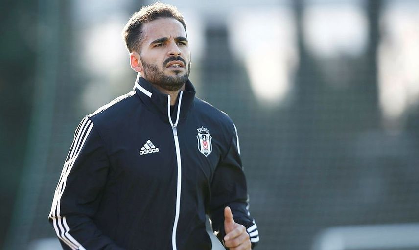 Beşiktaş'ta Takımdan Ayrılmayan Ljajic, Lens ve Douglas Takıma 75 Milyon Tl Zarar Verdiler!