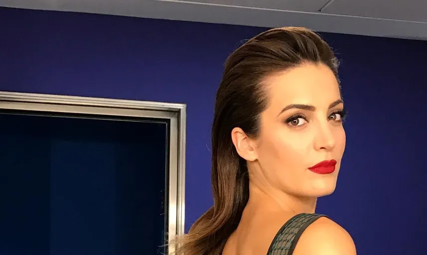 İrem Sak Takipçilerinden Gelen Mesajları İfşa Etti