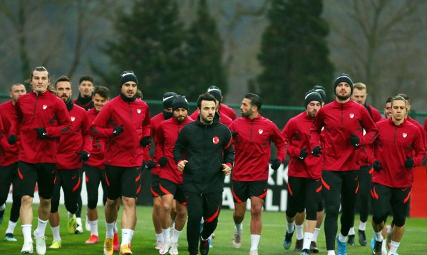 İrfancan Kahveci Ve Nazım Sangare Aday Kadrodan Çıkarıldı