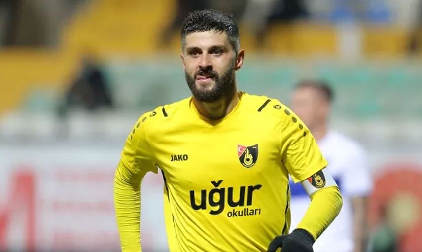 İstanbulspor'un Süper Lig'e çıkma başarısında önemli rol oynayan İbrahim Yılmaz'ın transferi için Antalyaspor devreye girdi!