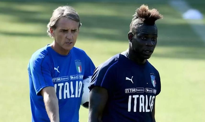 İtalya Teknik Direktörü Roberto Mancini'nin annesi Marianna Puolo'dan oğluna Adana Demirsporlu Mario Balotelli'yi oynatmaması nedeniyle eleştiri geldi!