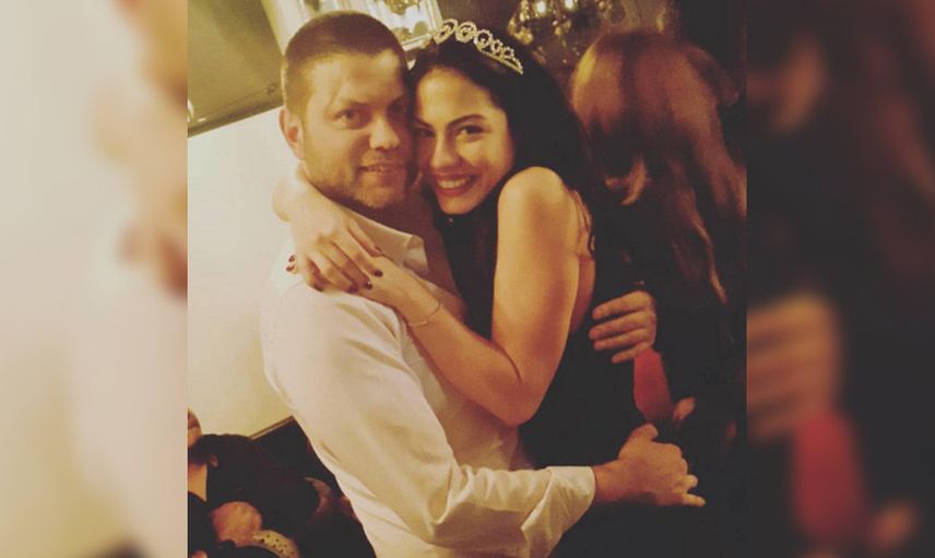DEMET ÖZDEMİR VE ABİSİ