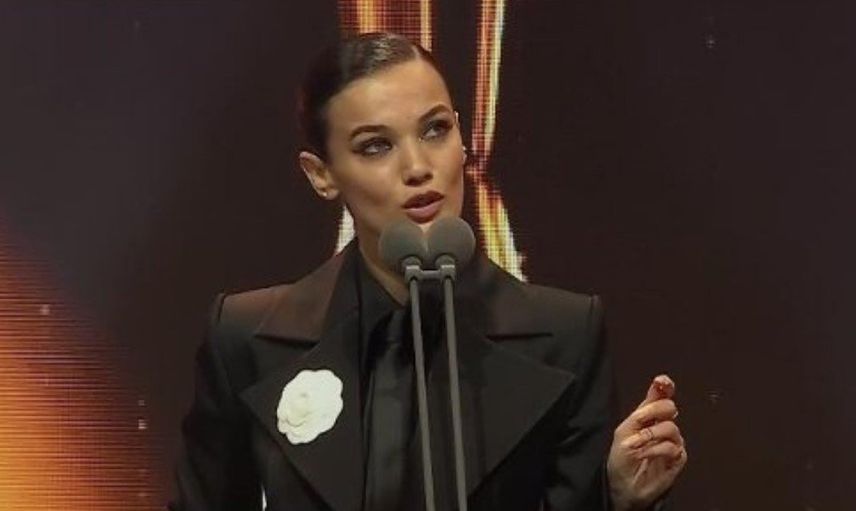Altın Kelebek konuşması kavgaya dönüştü: Pınar Deniz’in açıklamasına ünlü oyuncu Burcu Özberk’ten tokat gibi cevap