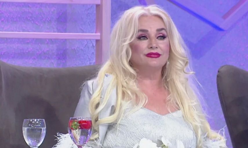 Banu Alkan'ın bikinili pozu sosyal medyada olay oldu!