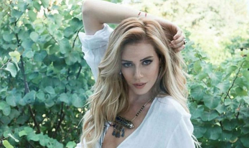 Yeni doğum yapan Sinem Kobal aylar sonra paylaştı: O fotoğrafa yorum yağdı