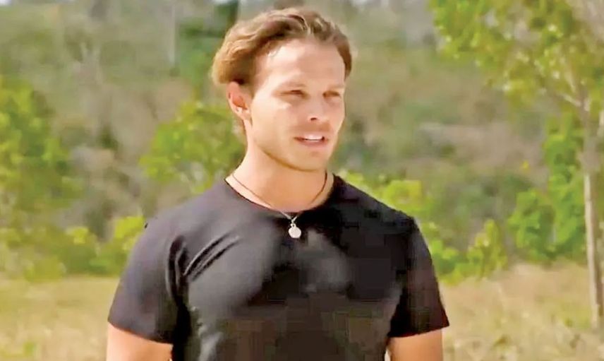 Survivor’da yarışmacı ile sunucu Murat Ceylan arasında gerginlik: Elindekini sunucuya fırlattı