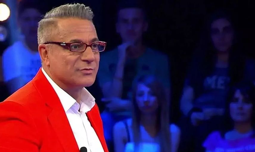 Mehmet Ali Erbil'in genç sevgilisi canlı yayında masaj yaptı, ağzından öyle bir şey kaçırdı ki rezil oldu!