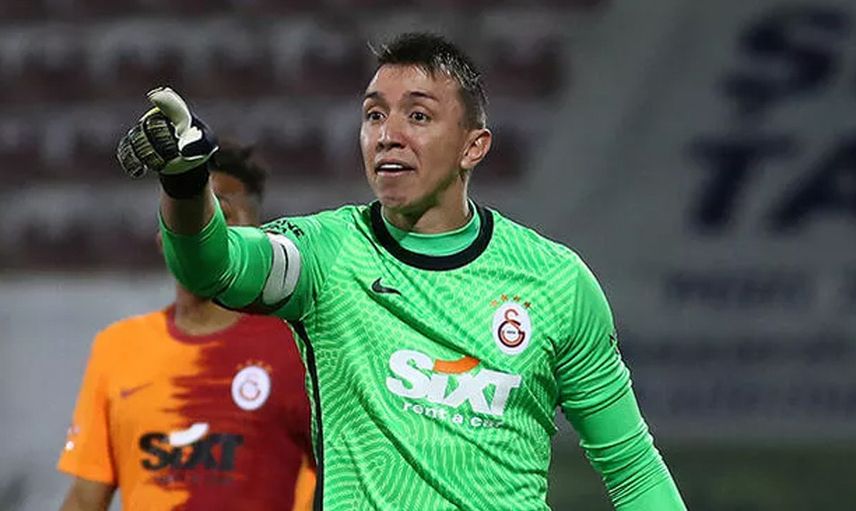 Galatasaray'da Fernando Muslera'nın İç Transferinde Kritik Gelişme!