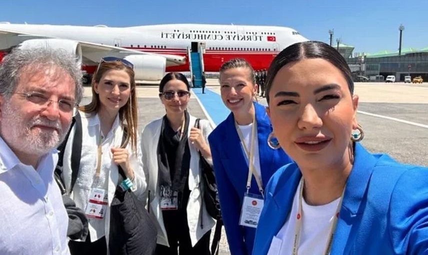 Fulya Öztürk, Umre ziyareti yaptı paylaşımına beğeni yağdı
