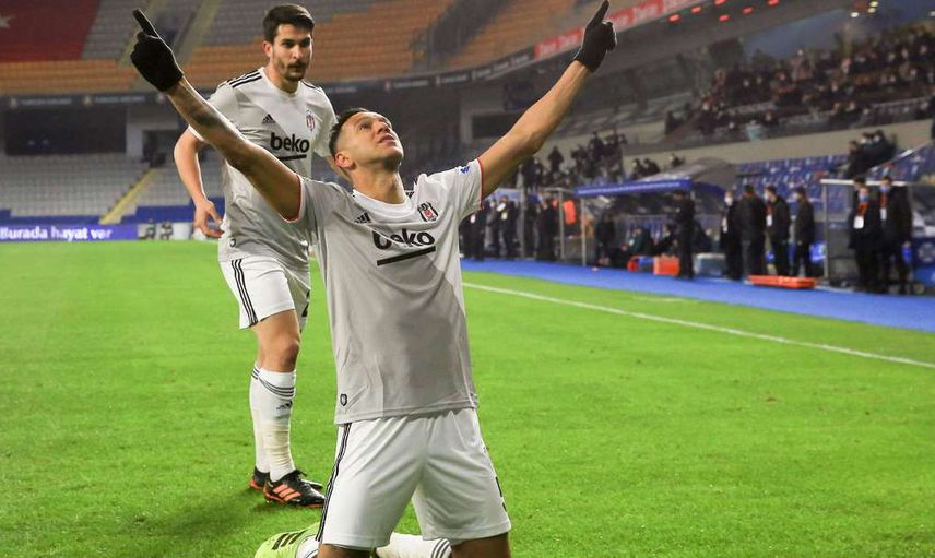 Beşiktaşlı Josef de Souza'ya Gremio Talip Oldu!