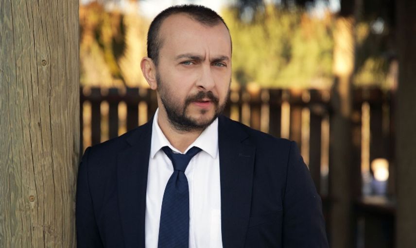Eşleri