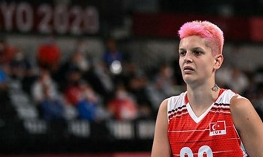 Ebrar Karakurt’un yeni sevgilisi ünlü oyuncu çıktı! Görenler inanamadı
