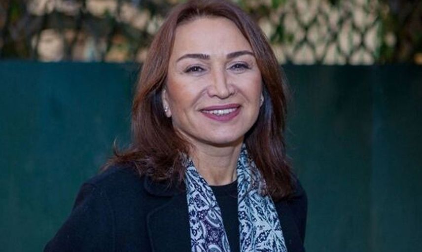 Demet Akbağ'dan öpüşme sorusuna ortalığı karıştıracak itiraflı cevap: ''Neler neler var!''