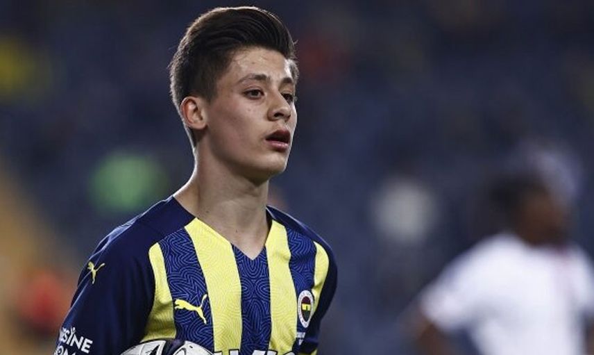 Fenerbahçe'de genç futbolcu Arda Güler'e yeni sözleşme teklif edildi!