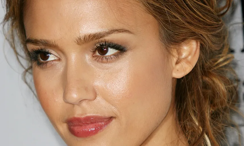 Jessica Alba Kimdir? Jessica Alba Boyu Kaç, Kilosu Kaç, Aslen Nereli, Sevgilisi Kimdir?