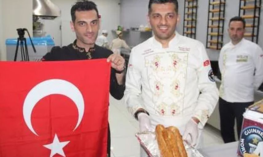 Uzaya börek yollayarak rekorlar kitabına girdi! O adamın Kim Milyoner Olmak İster'de elendiği soru şaşkınlık yarattı
