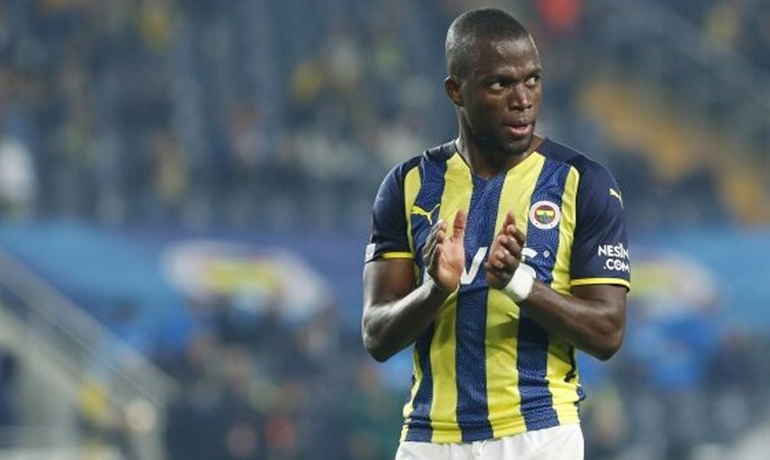 Fenerbahçe'de Luiz Gustavo Takımla Antrenmanlara Katıldı!