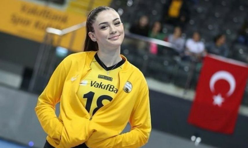Kim Milyoner Olmak İster’de kazandığı ödülü Hatay Kadın Voleybol Takımı’na bağışlamıştı: Zehra Güneş’in duygulandıran hareketinin nedeni ortaya çıktı!
