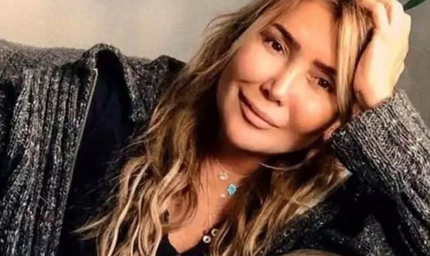 60 yaşındaki Yonca Evcimik estetik yaptırdı! Bambaşka birine döndü: Son hali alay konusu oldu...