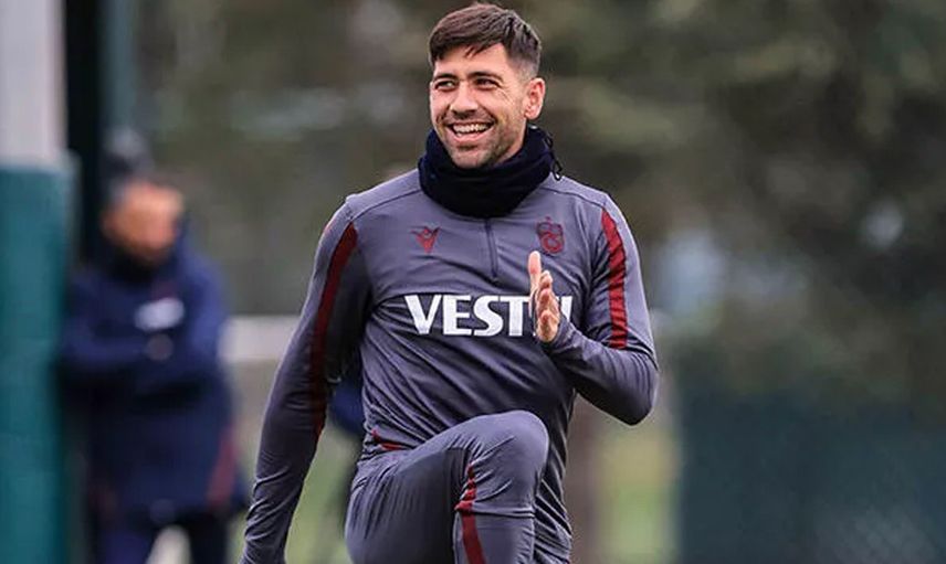 Trabzonsporlu Anastasios Bakasetas'ı Sporting Lizbon transfer etmek istemiş!