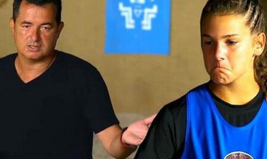 Survivor Nisa konseyde itiraf etti! Konuşurken boğazı düğümlenen başarılı yarışmacı Acun’u da gözyaşlarına boğdu