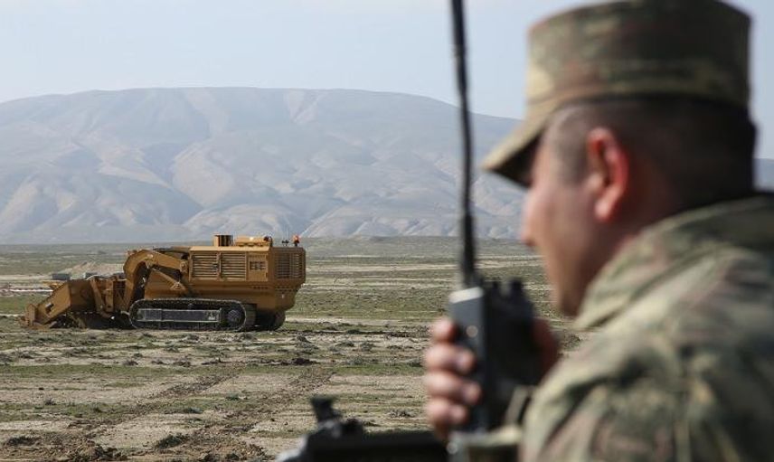 Türk Mühendislerin Eseri Yerli ve Milli Tüfek KCR556 Piyasada Tek!